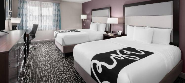 柯林斯堡拉昆塔温德姆酒店(La Quinta Inn by Wyndham Fort Collins)图片