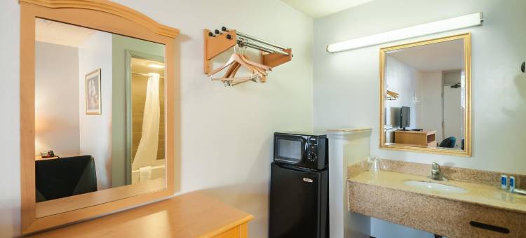 伊克诺旅馆(Econo Lodge)图片