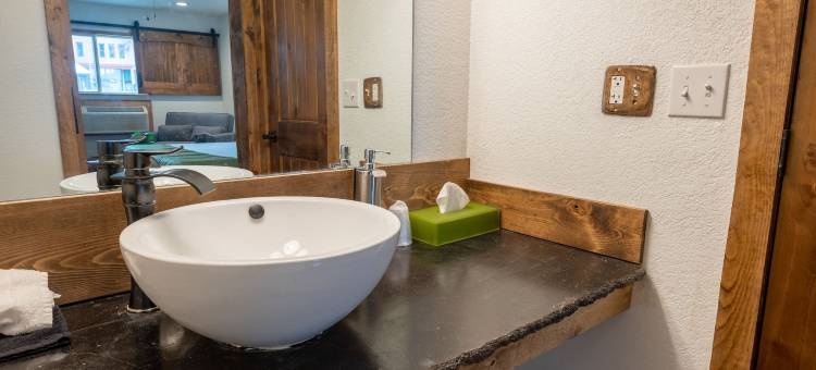 斯普林斯旅馆和咖啡馆(Springs Lodge & Cafe)图片