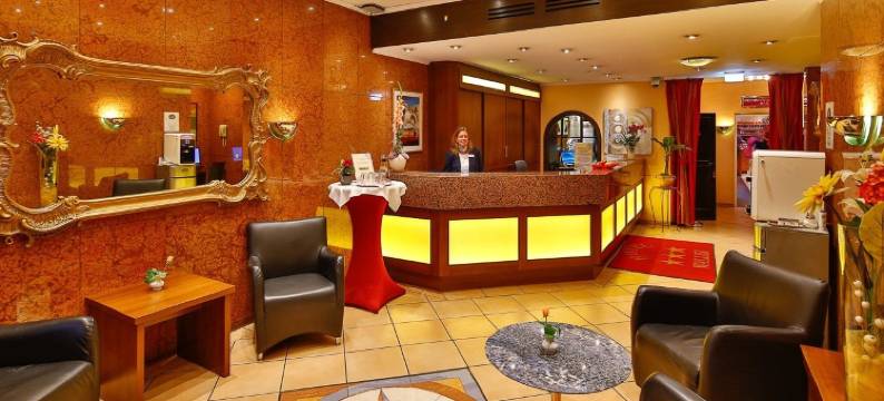 沃利斯酒店(Hotel Wallis)图片