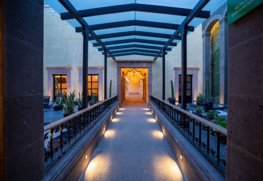 Hotel Patio Santiago Hotel Overview