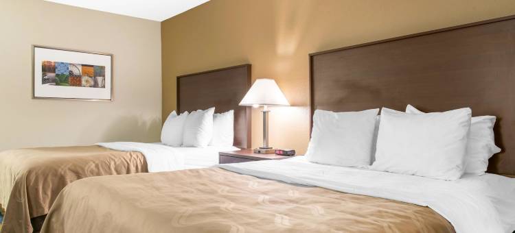 诺贝斯维尔凯艺酒店-印第安纳波利斯(Quality Inn Noblesville-Indianapolis)图片