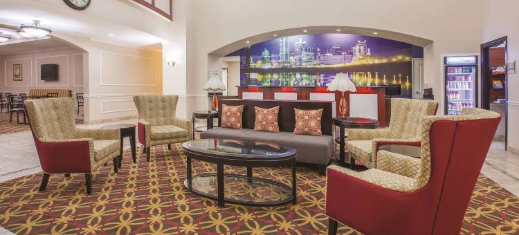 加兰港口拉昆塔温德姆套房酒店(La Quinta Inn & Suites by Wyndham Garland Harbor Point)图片