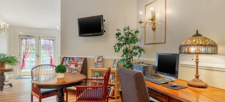 马车房旅馆-阿桑德连锁酒店成员(The Carriage House Inn Newport)图片