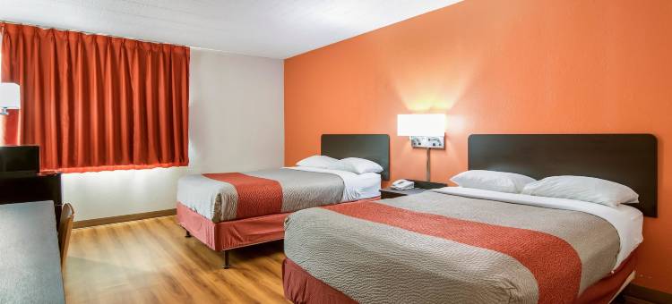 新斯坦顿6号汽车旅馆(Motel 6 New Stanton, PA)图片