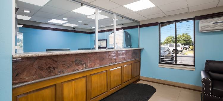 伊克诺旅馆(Econo Lodge)图片