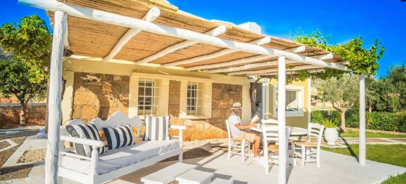 帕西尼斯套房酒店(Parthenis Hotel & Suites)图片