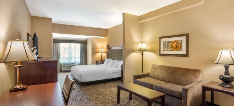 因特考斯贝斯特韦斯特优质套房酒店(Best Western Plus Intercourse Village Inn  Suites)图片