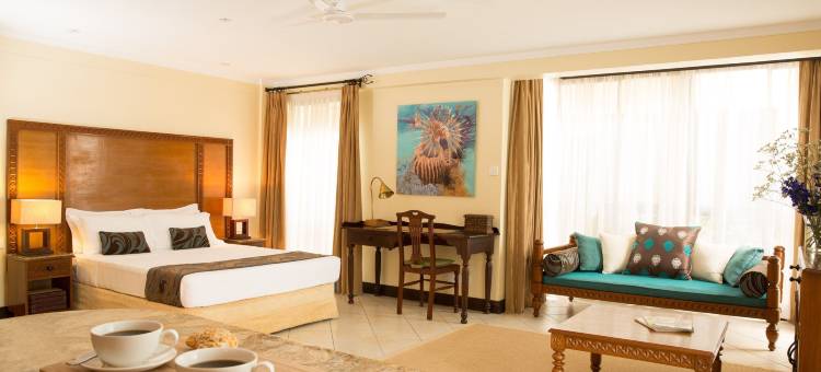 Sarovar Portico印度的苍鹭(The Heron by Sarovar Portico India)图片