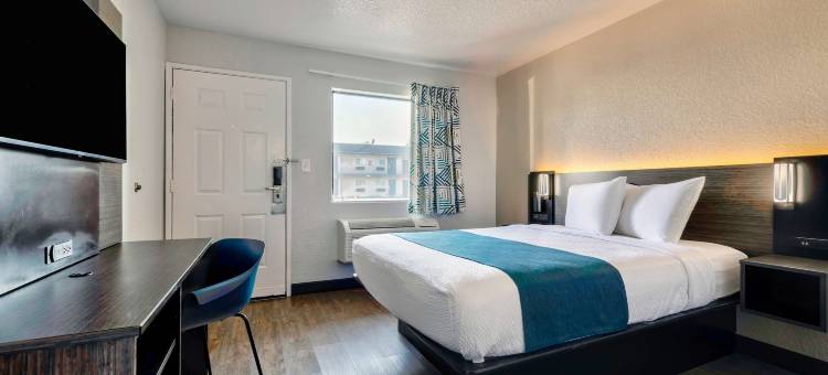 阿纳海姆6号汽车旅馆 - 富勒顿东(Motel 6 Anaheim, CA - Fullerton East)图片