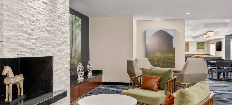 芝加哥内珀维尔/奥罗拉万枫套房酒店(Fairfield Inn & Suites Chicago Naperville/Aurora)图片