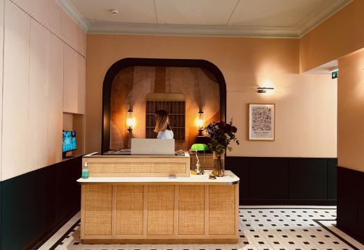 Hôtel de LondresHotel Overview