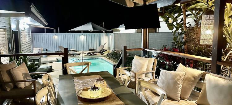 Sweet Creek Cottage, 棕榈湾(Sweet Creek Cottage, Palm Cove, 200m to Beach, Heated Pool, Pets)图片