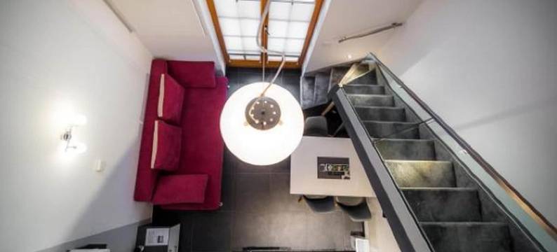 Golf Apartment = 高尔夫公寓(Golf Apartment)图片