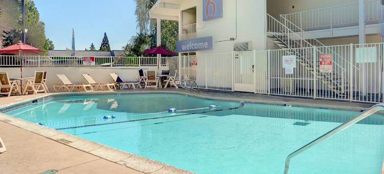 波特兰中心6号汽车旅馆(Motel 6 Portland, or - Central)图片