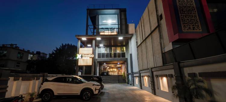 Treebo Riddhi Paradise - 距机场15分钟(Treebo Riddhi Paradise - 15 Mins from Airport)图片