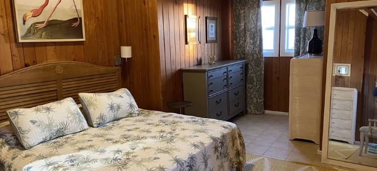 赤脚海滩 - 海滨度假屋，配有私人海滩，享日出与日落景观(Barefoot Beach - oceanfront beach house w/ private beach, sunrise & sunset views)图片