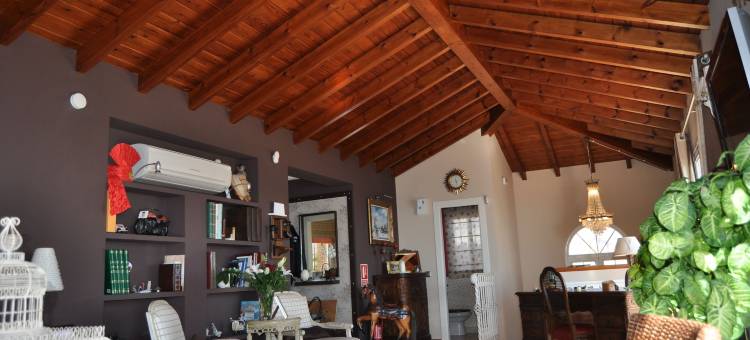 内尔哈悦来豪华住宿加早餐酒店(Welcome Inn Nerja Guest House Luxury Bed & Breakfast)图片