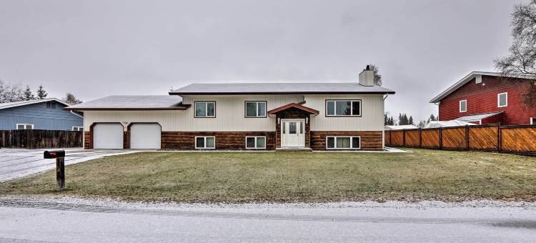 费尔班克斯阿拉斯加住所 ~ 距离先锋公园1英里！(Fairbanks Alaskan Abode ~ 1 Mile to Pioneer Park!)图片