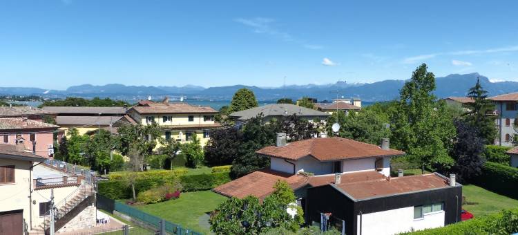 奥斯特罗遇见加尔拉克旅舍(Ostello Meet Gardalake Hostel)图片