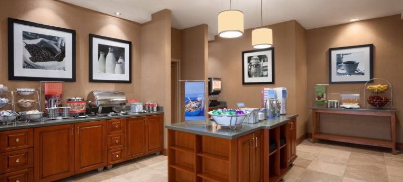 杰尼瓦欢朋酒店(Hampton Inn Geneva)图片