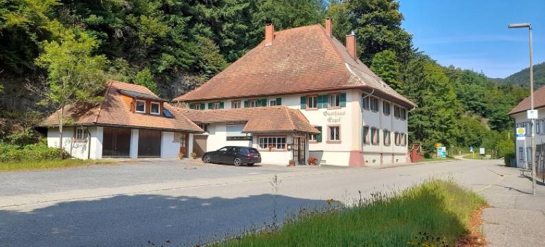 巴拿巴庄园在恩格尔-恩格尔客栈(Haus Barnabas im Engel, Gasthaus Engel)图片