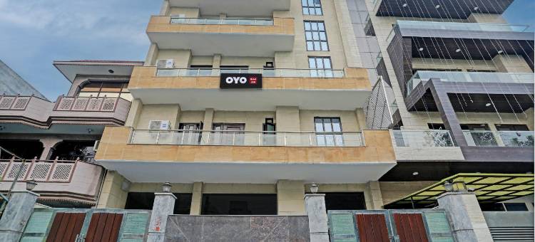 Townhouse Dsr Sector 19图片