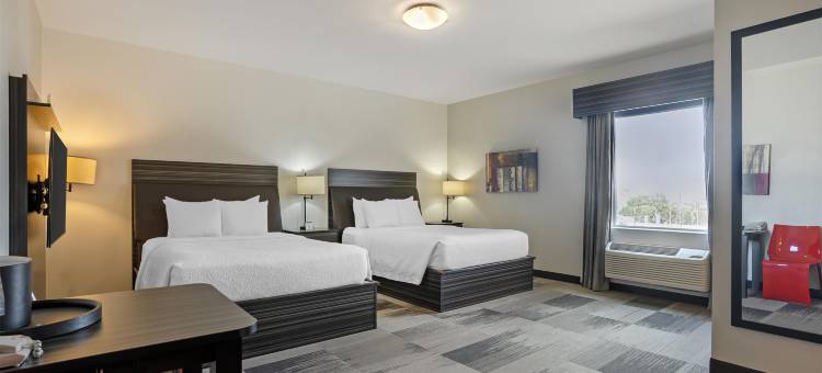 贝斯特韦斯特优质机场优质酒店(Best Western Plus Airport Inn  Suites)图片