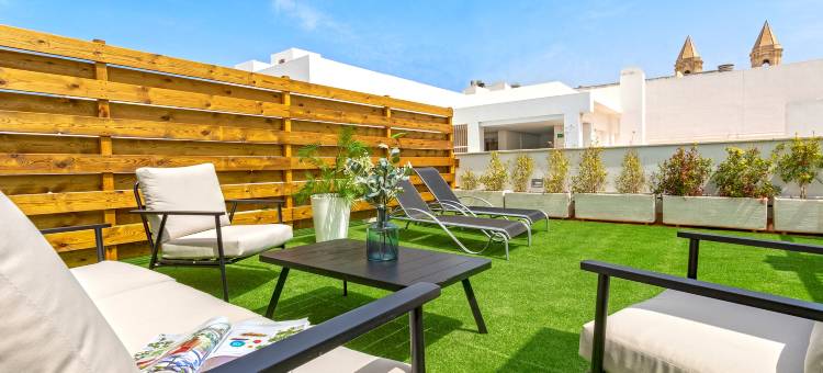 Nice 3 BD apartment with terrace in Cadiz center. San Antonio II图片