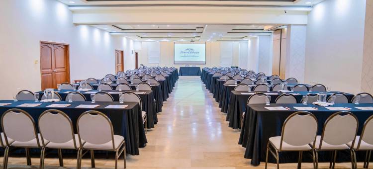 巴兰基亚凡尔赛豪生酒店(Howard Johnson by Wyndham Barranquilla Versalles)图片