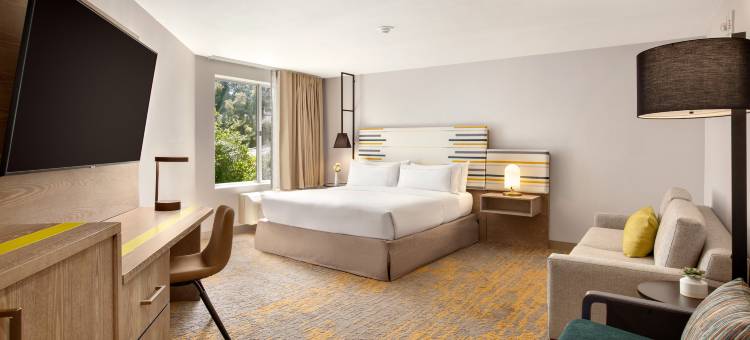 希尔顿坎贝尔达伯翠 - 普鲁内雅德广场酒店(DoubleTree by Hilton Campbell - Pruneyard Plaza)图片