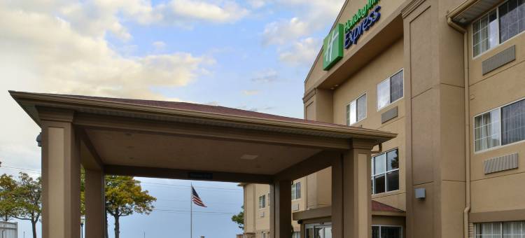 Holiday Inn Express & Suites ST。王永平(Holiday Inn Express & Suites ST. JOSEPH LAKEFRONT by IHG)图片