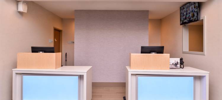 拉西奥林匹亚智选假日酒店及套房(Holiday Inn Express & Suites Lacey - Olympia)图片