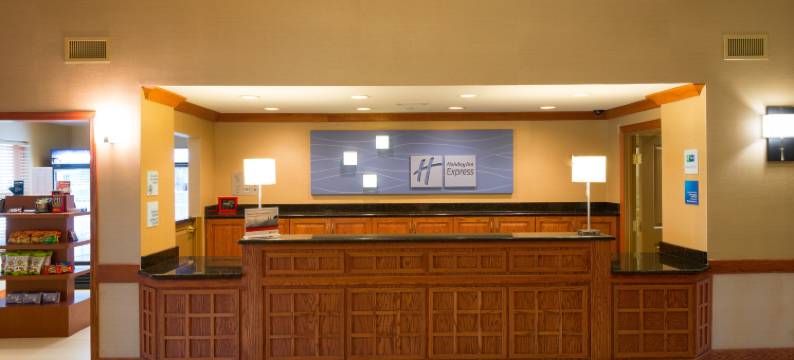 芝加哥西-罗塞尔智选假日套房酒店(Holiday Inn Express & Suites CHICAGO WEST-ROSELLE by IHG)图片