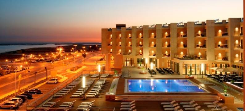 里尔滨海酒店及水疗中心(Real Marina Hotel & Spa)图片