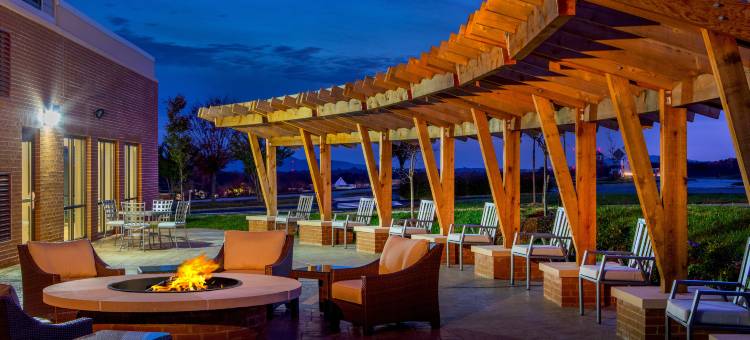 夏洛茨维尔机场Staybridge套房酒店(Staybridge Suites Charlottesville Airport)图片