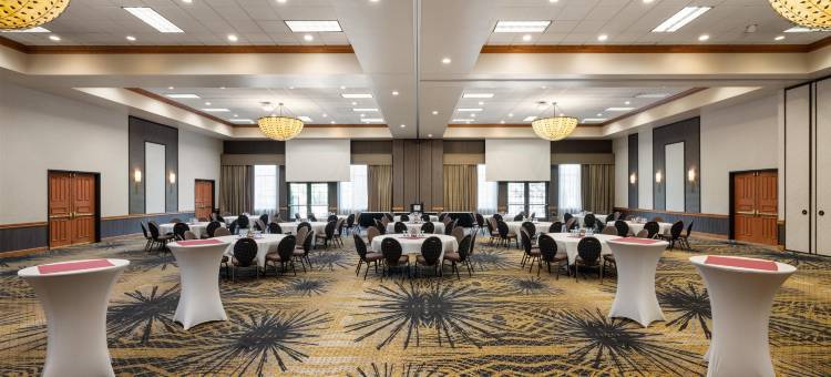 布里奇伍德度假贝斯特韦斯特精品酒店(Best Western Premier Bridgewood Resort Hotel)图片