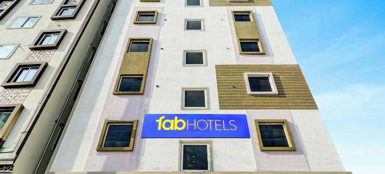 Fabhotel 莱昂广场(FabHotel Leon Square)图片
