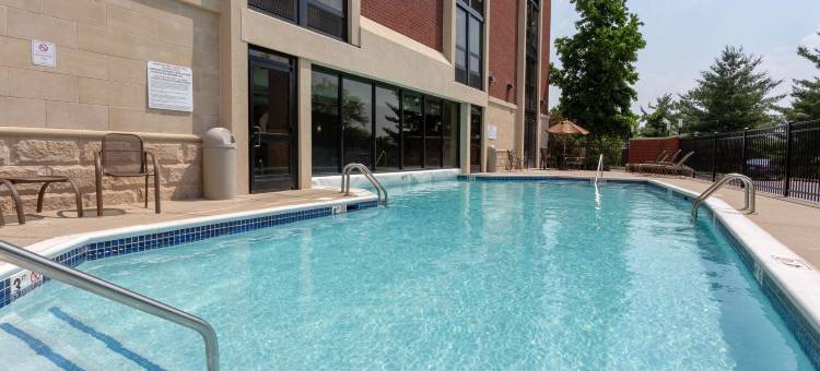 纳什维尔机场德鲁里套房酒店(Drury Inn & Suites Nashville Airport)图片