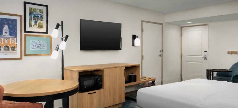 希尔顿欢朋酒店-费耶特维尔布拉格堡(Hampton Inn by Hilton Fayetteville Fort Bragg)图片