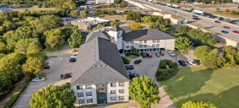 迪索托戴斯套房酒店(Days Inn & Suites by Wyndham DeSoto)图片