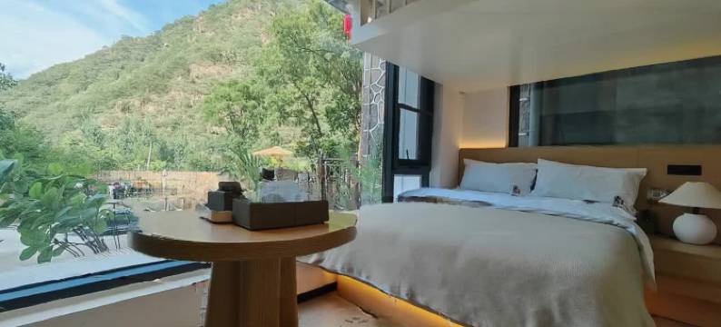 山隐归心民宿(万仙山景区店)图片