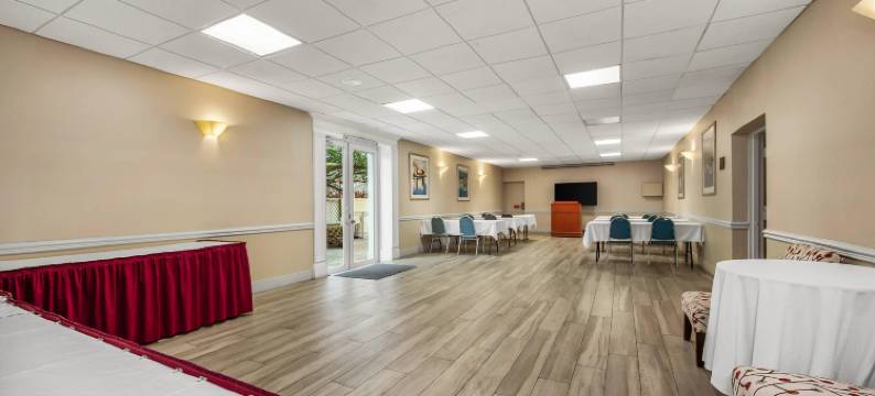 迪尔菲尔德海滩海淀舒适酒店(Comfort Inn Oceanside Deerfield Beach)图片