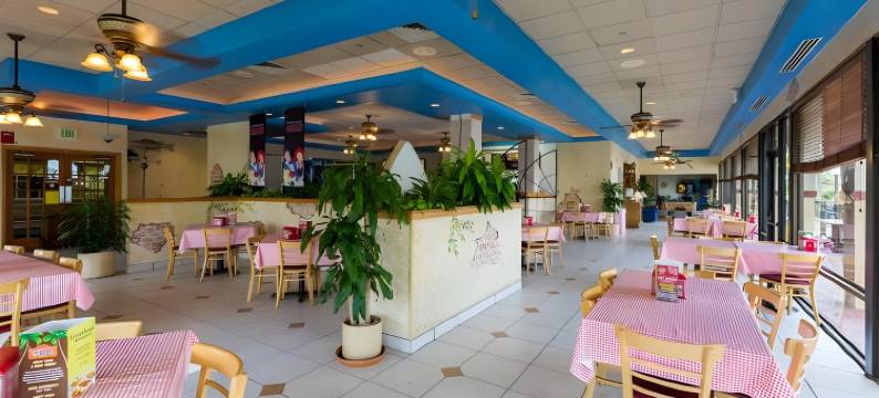 梅因盖特湖边度假酒店(Maingate Lakeside Resort)图片