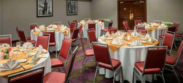 福朋喜来登酒店-波士顿洛根机场里维尔(Four Points by Sheraton Boston Logan Airport Revere)图片