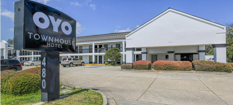 沃尔顿堡滩玛丽埃斯特贝蒙特套房酒店(Townhouse Fort Walton Beach Hurlburt Field)图片