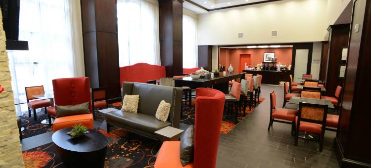 奥尔巴尼购物中心欢朋套房酒店(Hampton Inn & Suites Albany at Albany Mall)图片