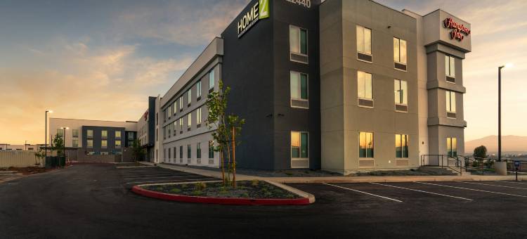 欢朋客栈里弗赛德马奇空军基地(Hampton Inn by Hilton Riverside March Air Reserve Base)图片