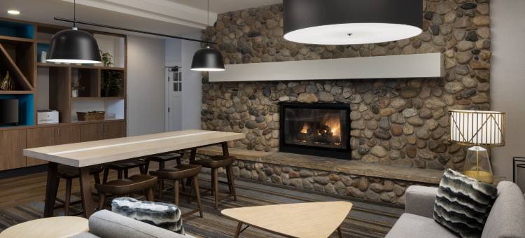 Holiday Inn 斯廷博特斯普林斯(Holiday Inn STEAMBOAT SPRINGS by IHG)图片