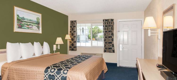 Travelodge by Wyndham Los Banos CA图片